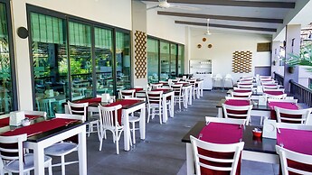 Istanbul Beach Hotel - All Inclusive