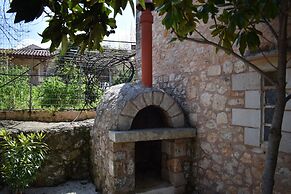 Traditional Stone House In Vamos