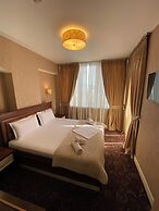 HOTEL ROZAFA
