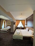 HOTEL ROZAFA