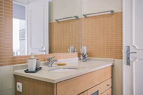 Nice Flat by Quinta das Conchas
