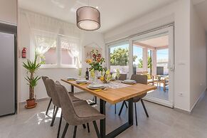 Villa Summer House