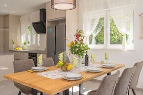 Villa Summer House