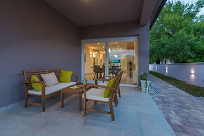 Villa Summer House