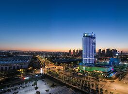 HUALUXE Xi an Chanba by IHG