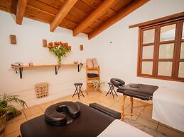 Hotel Cacique Real