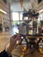 Violet Al Azizia Hotel