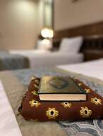 Violet Al Azizia Hotel