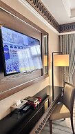 Violet Al Azizia Hotel