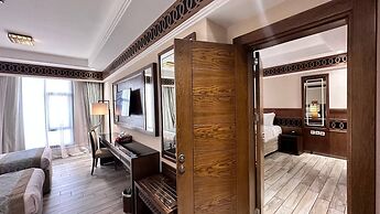 Violet Al Azizia Hotel