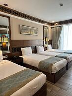Violet Al Azizia Hotel