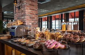 Levor Hotel