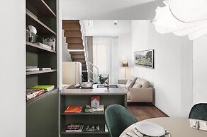 Cavour Deluxe by Mmega