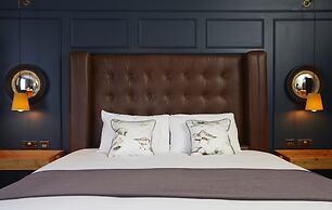 Riverside Shrewsbury by Chef and Brewer Collection