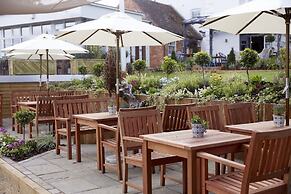 Riverside Shrewsbury by Chef and Brewer Collection