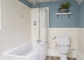 Riverside Shrewsbury by Chef and Brewer Collection