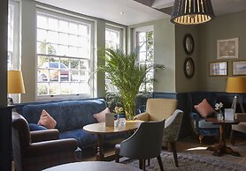 Riverside Shrewsbury by Chef and Brewer Collection