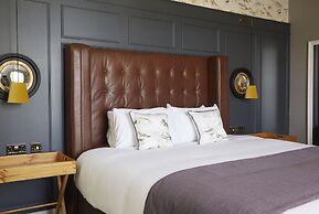 Riverside Shrewsbury by Chef and Brewer Collection