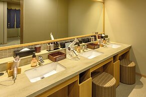 Dormy Inn Premium Ginza Hot Springs