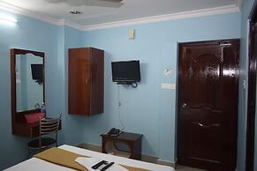 Golden Sun Inn