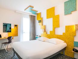 Greet Hotel Rennes Pace