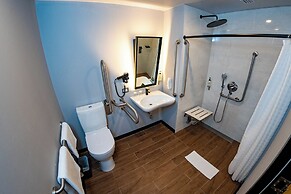 ibis Styles Lima San Isidro