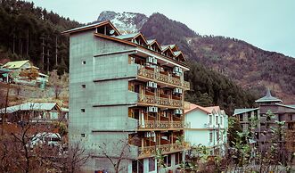 Hotel Smugglers