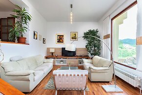 House Mirjana