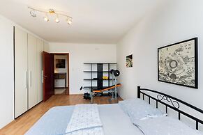 House Mirjana
