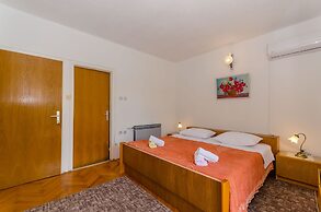 Rooms Ante