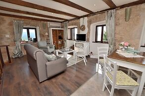 House IVA