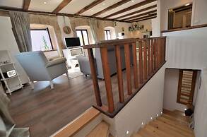 House IVA