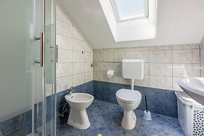 Apartments Ljiljana