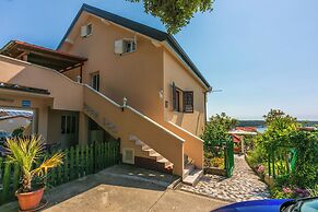 Apartments Ljiljana