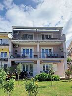 Apartments Rajna