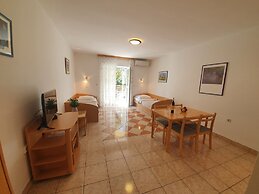 Apartments Villa Anne