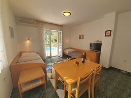 Apartments Villa Anne
