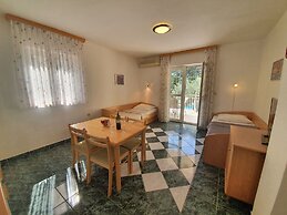 Apartments Villa Anne