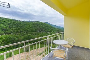 Apartment Green View