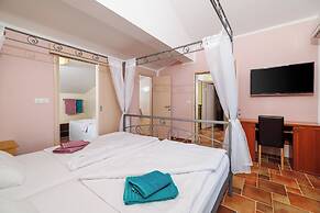 House Davorka