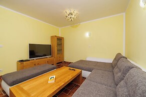 House Davorka