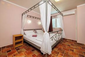 House Davorka
