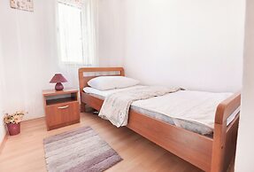 Apartments Milica