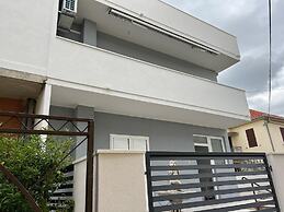 Apartments Milica