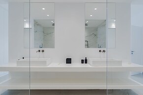 Athenian Black Villa