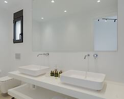Athenian Black Villa