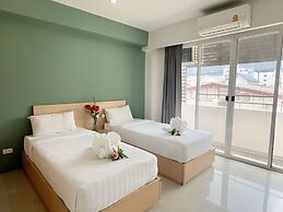 Ruan Plaisoi Apartment