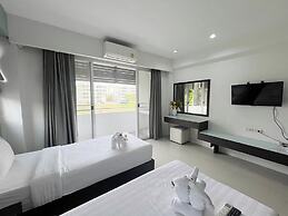 Ruan Plaisoi Apartment