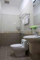 Dang Uyen Hotel