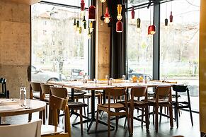 Hotel Kitchen59